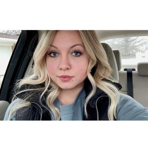 Meet your Posher, Bethany